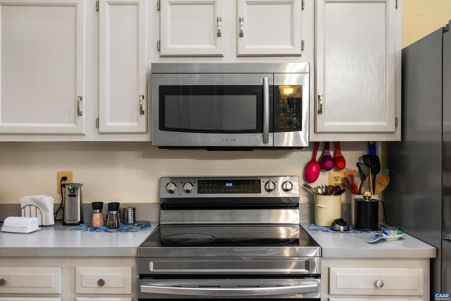 465 HIDDEN RIDGE RD, CHARLOTTESVILLE, Virginia 22902, 3 Bedrooms Bedrooms, ,2 BathroomsBathrooms,Residential,For sale,465 HIDDEN RIDGE RD,671464 MLS # 671464