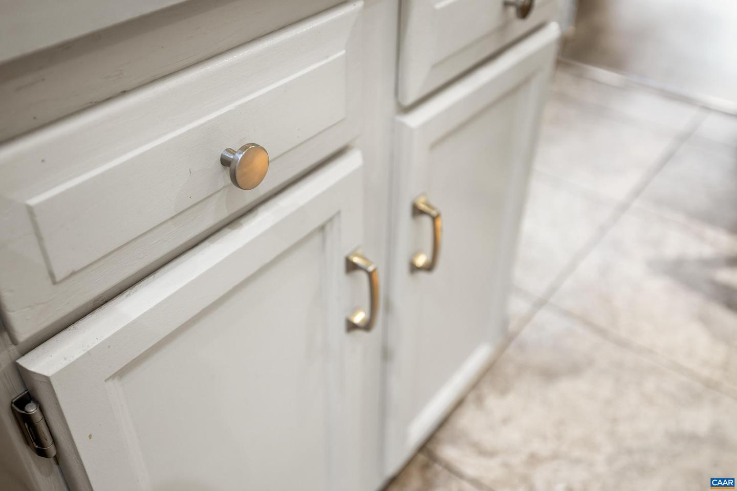 465 HIDDEN RIDGE RD, CHARLOTTESVILLE, Virginia 22902, 3 Bedrooms Bedrooms, ,2 BathroomsBathrooms,Residential,For sale,465 HIDDEN RIDGE RD,671464 MLS # 671464