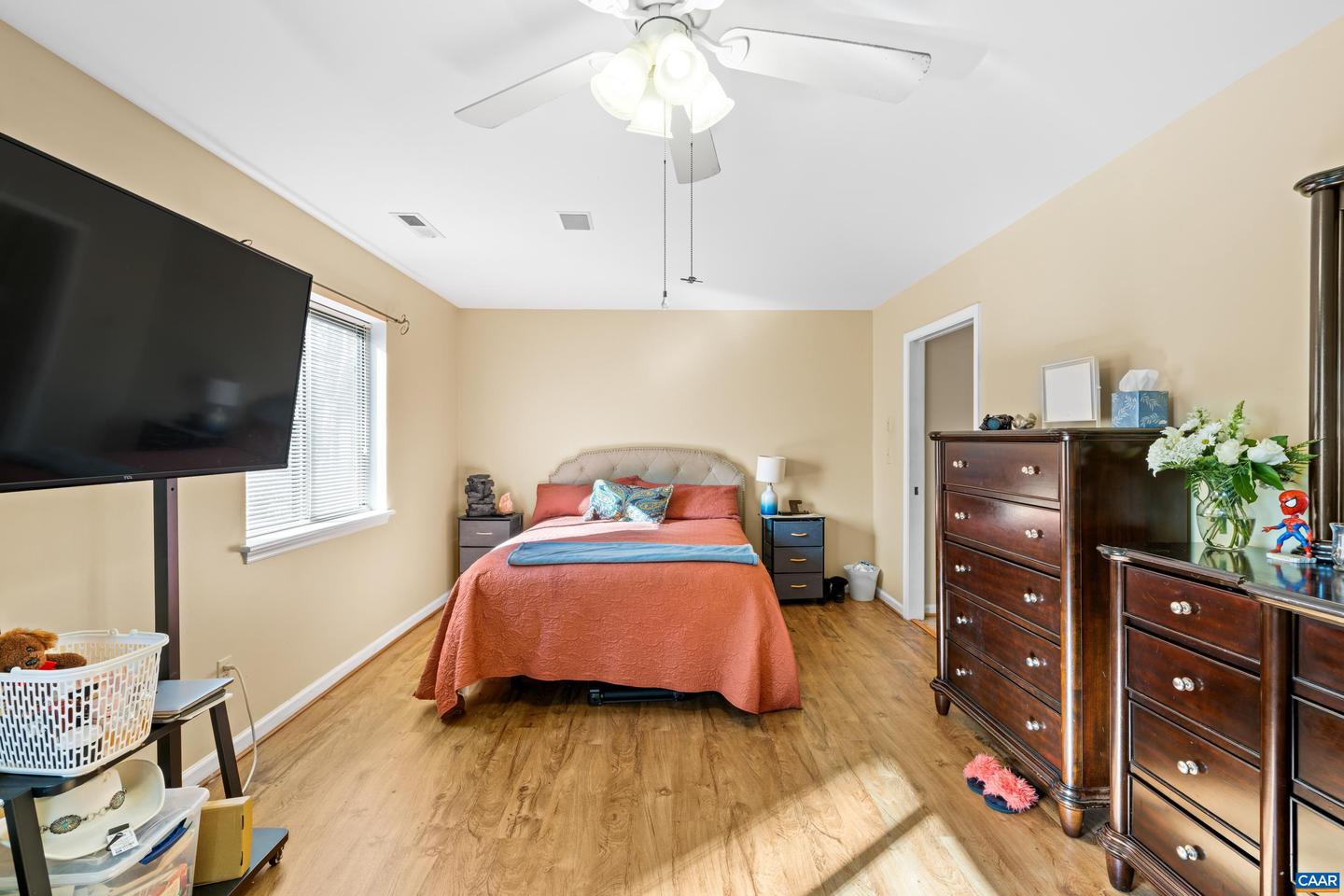 465 HIDDEN RIDGE RD, CHARLOTTESVILLE, Virginia 22902, 3 Bedrooms Bedrooms, ,2 BathroomsBathrooms,Residential,For sale,465 HIDDEN RIDGE RD,671464 MLS # 671464