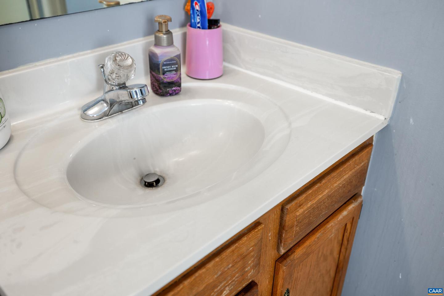 465 HIDDEN RIDGE RD, CHARLOTTESVILLE, Virginia 22902, 3 Bedrooms Bedrooms, ,2 BathroomsBathrooms,Residential,For sale,465 HIDDEN RIDGE RD,671464 MLS # 671464