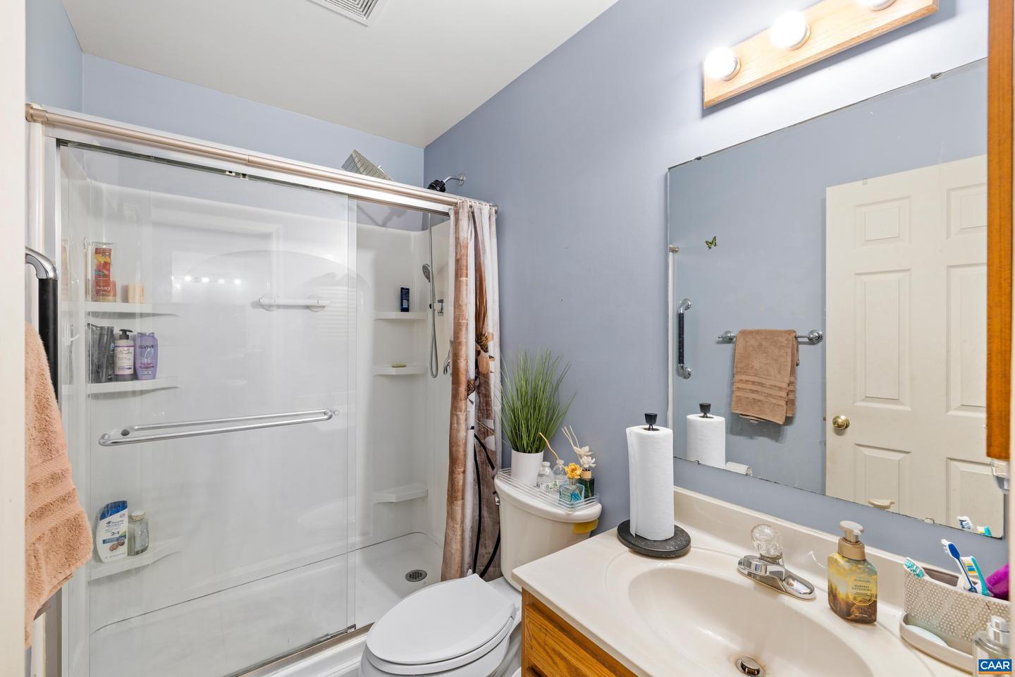 465 HIDDEN RIDGE RD, CHARLOTTESVILLE, Virginia 22902, 3 Bedrooms Bedrooms, ,2 BathroomsBathrooms,Residential,For sale,465 HIDDEN RIDGE RD,671464 MLS # 671464