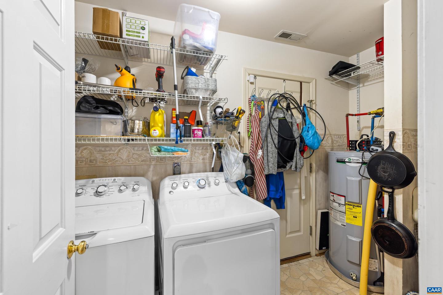 465 HIDDEN RIDGE RD, CHARLOTTESVILLE, Virginia 22902, 3 Bedrooms Bedrooms, ,2 BathroomsBathrooms,Residential,For sale,465 HIDDEN RIDGE RD,671464 MLS # 671464