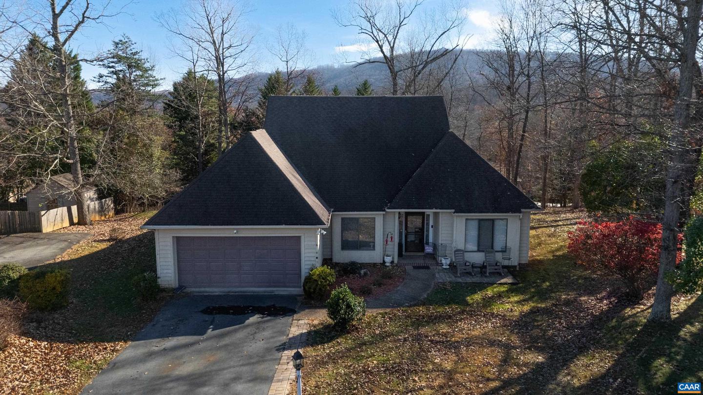 465 HIDDEN RIDGE RD, CHARLOTTESVILLE, Virginia 22902, 3 Bedrooms Bedrooms, ,2 BathroomsBathrooms,Residential,For sale,465 HIDDEN RIDGE RD,671464 MLS # 671464