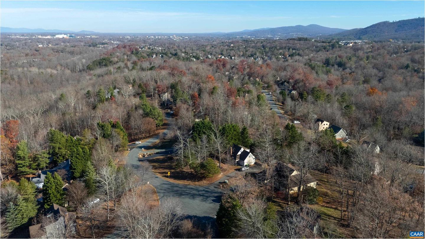 465 HIDDEN RIDGE RD, CHARLOTTESVILLE, Virginia 22902, 3 Bedrooms Bedrooms, ,2 BathroomsBathrooms,Residential,For sale,465 HIDDEN RIDGE RD,671464 MLS # 671464