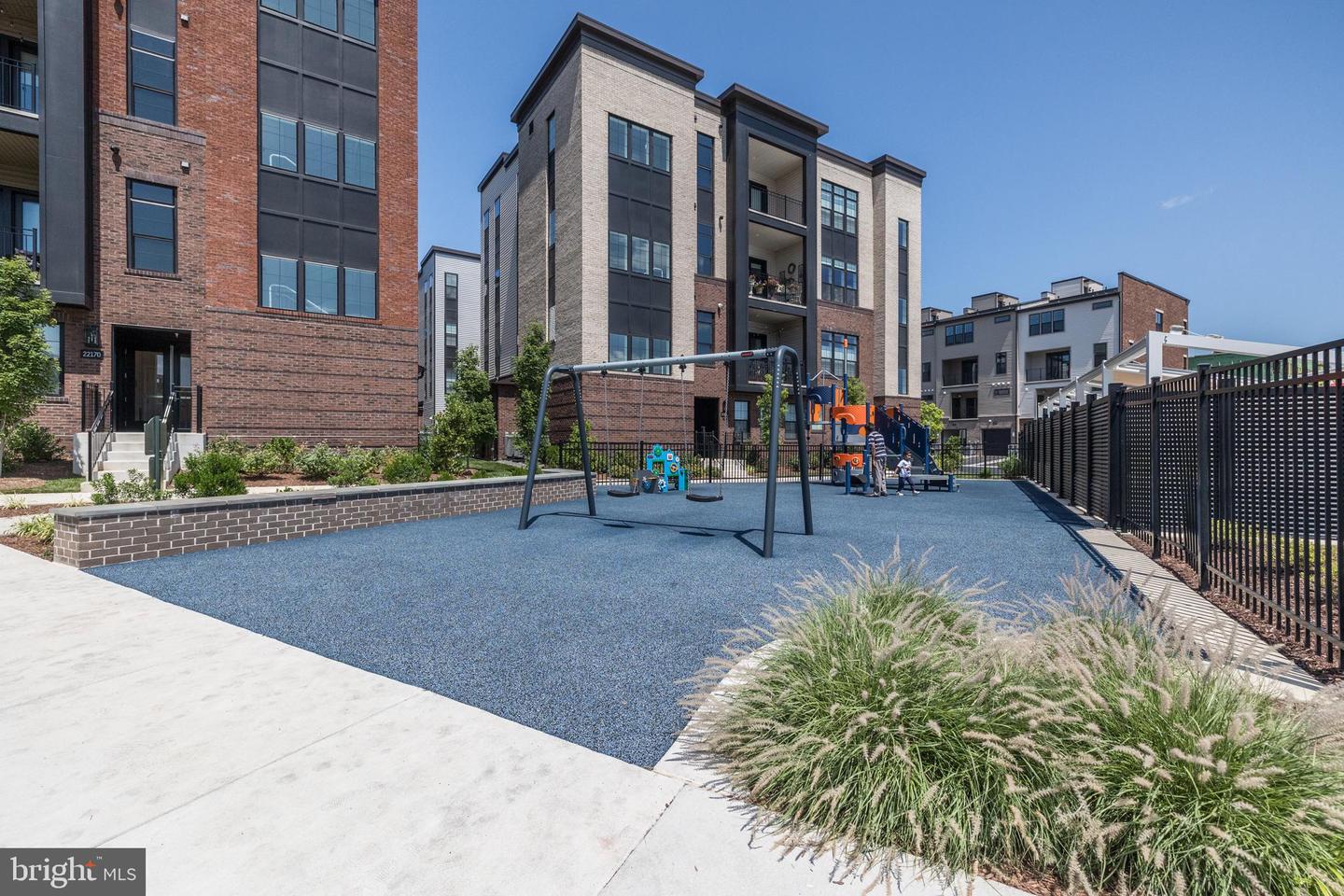 22528 WILSON VIEW TER, ASHBURN, Virginia 20148, 3 Bedrooms Bedrooms, ,2 BathroomsBathrooms,Residential,For sale,22528 WILSON VIEW TER,VALO2111642 MLS # VALO2111642 22528 WILSON VIEW TER, ASHBURN, Virginia 20148, 3 Bedrooms Bedrooms, ,2 BathroomsBathrooms,Residential,For sale,22528 WILSON VIEW TER,VALO2111642 MLS # VALO2111642