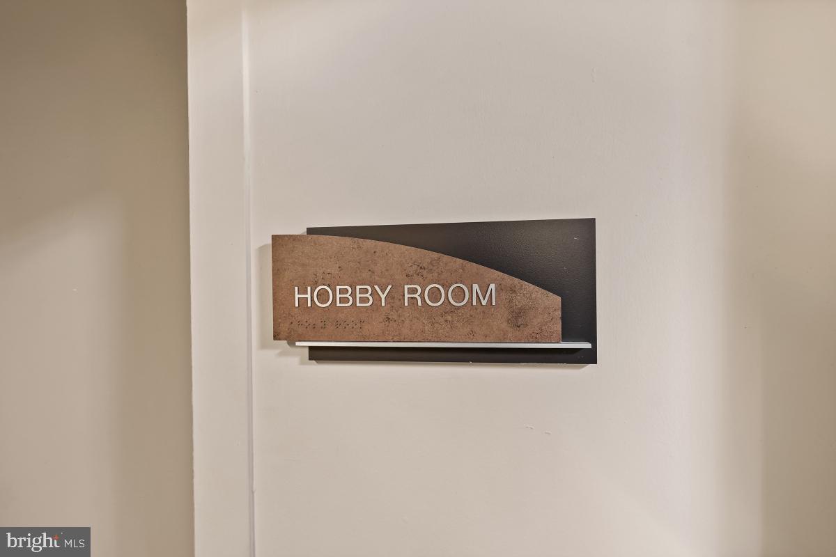 5902 MOUNT EAGLE DR #303, ALEXANDRIA, Virginia 22303, 2 Bedrooms Bedrooms, 8 Rooms Rooms,1 BathroomBathrooms,Residential,For sale,5902 MOUNT EAGLE DR #303,VAFX2280452 MLS # VAFX2280452 5902 MOUNT EAGLE DR #303, ALEXANDRIA, Virginia 22303, 2 Bedrooms Bedrooms, 8 Rooms Rooms,1 BathroomBathrooms,Residential,For sale,5902 MOUNT EAGLE DR #303,VAFX2280452 MLS # VAFX2280452