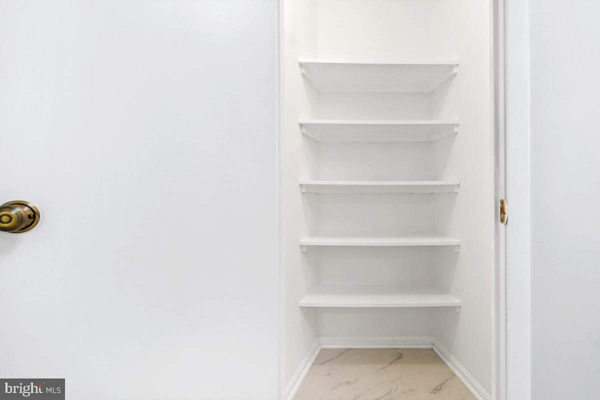 5902 MOUNT EAGLE DR #303, ALEXANDRIA, Virginia 22303, 2 Bedrooms Bedrooms, 8 Rooms Rooms,1 BathroomBathrooms,Residential,For sale,5902 MOUNT EAGLE DR #303,VAFX2280452 MLS # VAFX2280452 5902 MOUNT EAGLE DR #303, ALEXANDRIA, Virginia 22303, 2 Bedrooms Bedrooms, 8 Rooms Rooms,1 BathroomBathrooms,Residential,For sale,5902 MOUNT EAGLE DR #303,VAFX2280452 MLS # VAFX2280452