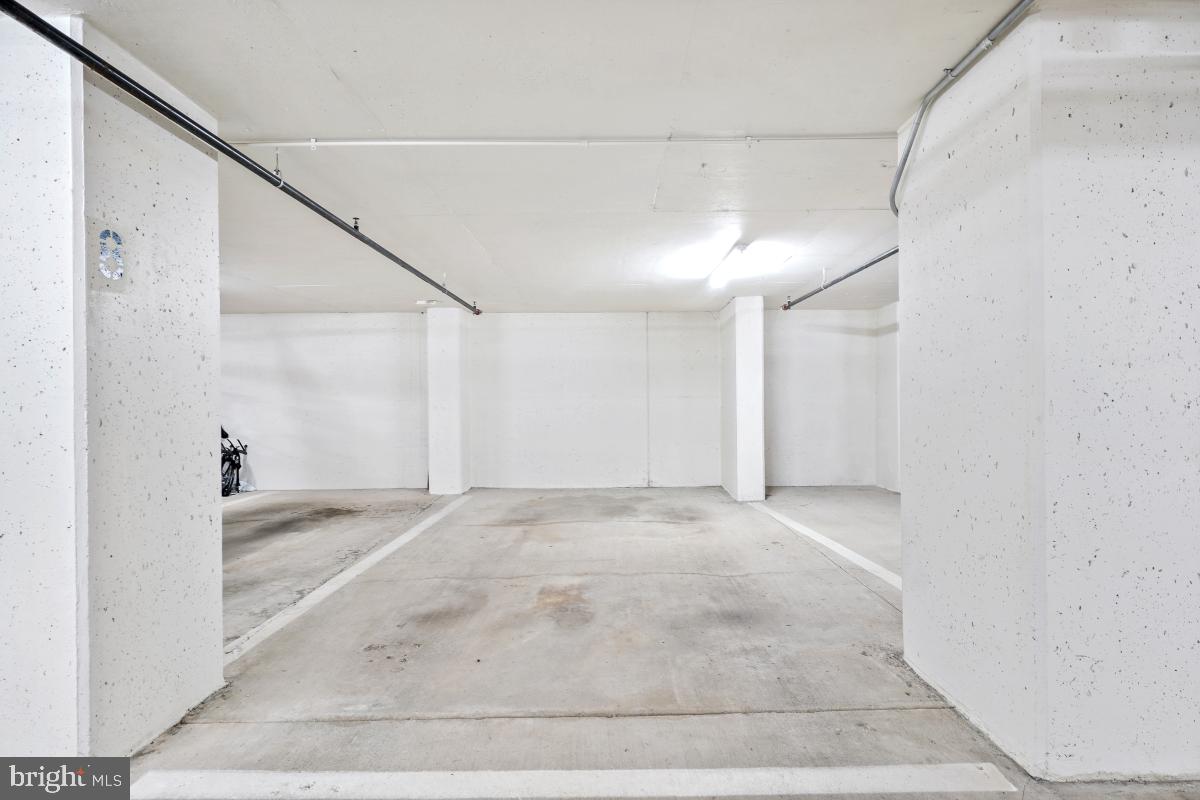 5902 MOUNT EAGLE DR #303, ALEXANDRIA, Virginia 22303, 2 Bedrooms Bedrooms, 8 Rooms Rooms,1 BathroomBathrooms,Residential,For sale,5902 MOUNT EAGLE DR #303,VAFX2280452 MLS # VAFX2280452 5902 MOUNT EAGLE DR #303, ALEXANDRIA, Virginia 22303, 2 Bedrooms Bedrooms, 8 Rooms Rooms,1 BathroomBathrooms,Residential,For sale,5902 MOUNT EAGLE DR #303,VAFX2280452 MLS # VAFX2280452