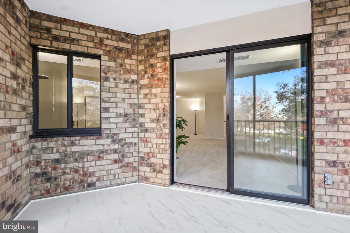 5902 MOUNT EAGLE DR #303, ALEXANDRIA, Virginia 22303, 2 Bedrooms Bedrooms, 8 Rooms Rooms,1 BathroomBathrooms,Residential,For sale,5902 MOUNT EAGLE DR #303,VAFX2280452 MLS # VAFX2280452 5902 MOUNT EAGLE DR #303, ALEXANDRIA, Virginia 22303, 2 Bedrooms Bedrooms, 8 Rooms Rooms,1 BathroomBathrooms,Residential,For sale,5902 MOUNT EAGLE DR #303,VAFX2280452 MLS # VAFX2280452