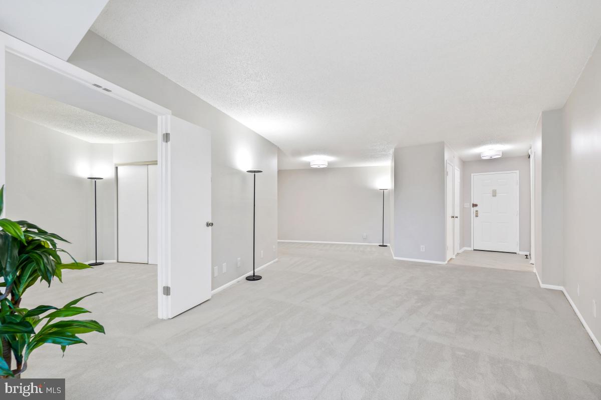 5902 MOUNT EAGLE DR #303, ALEXANDRIA, Virginia 22303, 2 Bedrooms Bedrooms, 8 Rooms Rooms,1 BathroomBathrooms,Residential,For sale,5902 MOUNT EAGLE DR #303,VAFX2280452 MLS # VAFX2280452 5902 MOUNT EAGLE DR #303, ALEXANDRIA, Virginia 22303, 2 Bedrooms Bedrooms, 8 Rooms Rooms,1 BathroomBathrooms,Residential,For sale,5902 MOUNT EAGLE DR #303,VAFX2280452 MLS # VAFX2280452