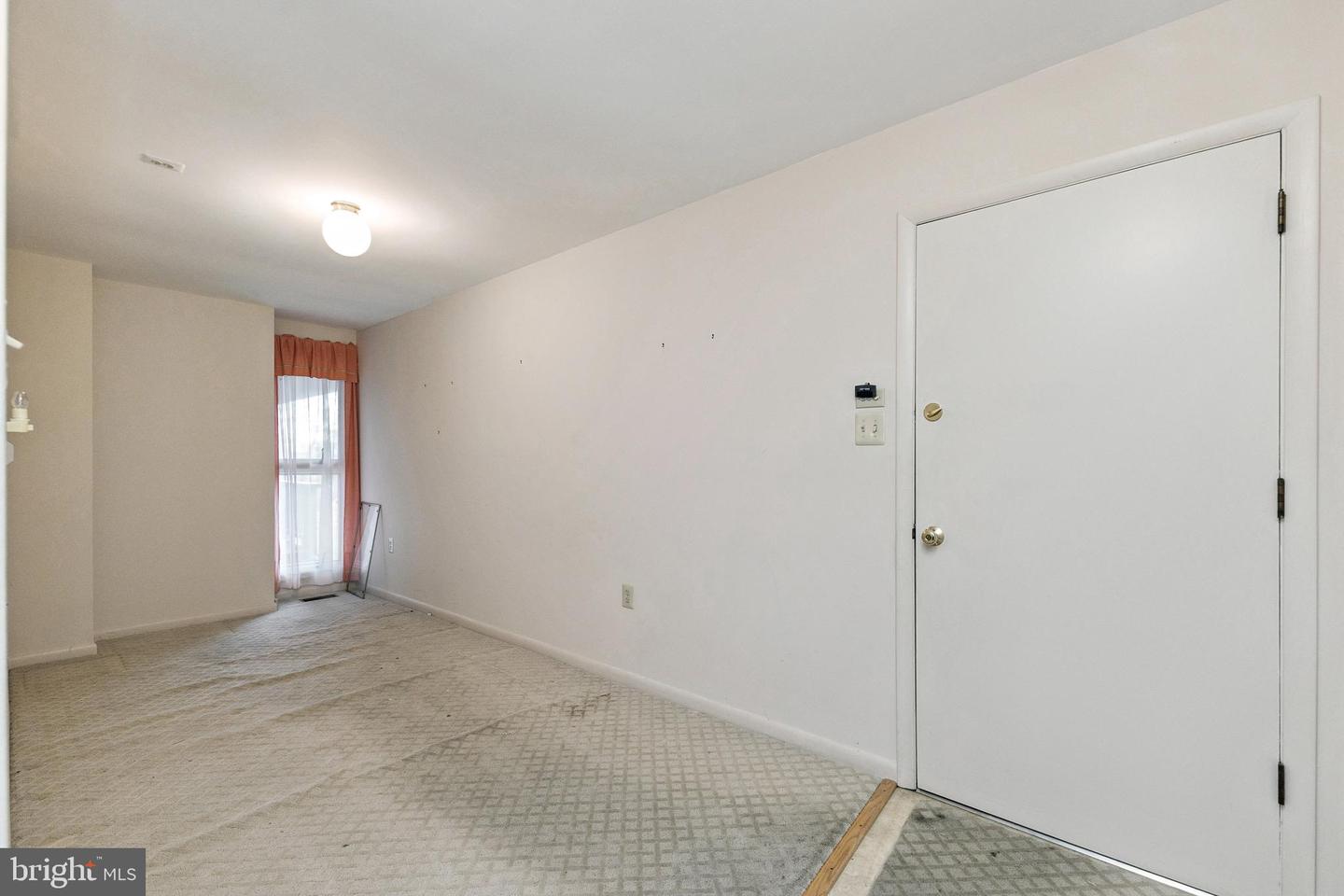 17167 SIMPSON CIR, PAEONIAN SPRINGS, Virginia 20129, 5 Bedrooms Bedrooms, ,4 BathroomsBathrooms,Residential,For sale,17167 SIMPSON CIR,VALO2111686 MLS # VALO2111686