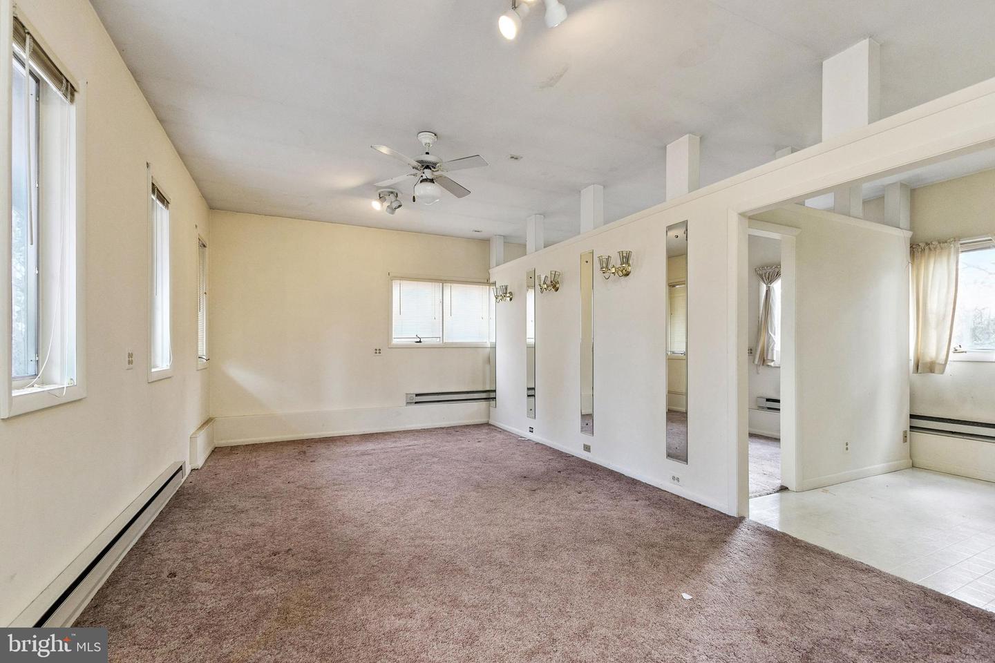 17167 SIMPSON CIR, PAEONIAN SPRINGS, Virginia 20129, 5 Bedrooms Bedrooms, ,4 BathroomsBathrooms,Residential,For sale,17167 SIMPSON CIR,VALO2111686 MLS # VALO2111686