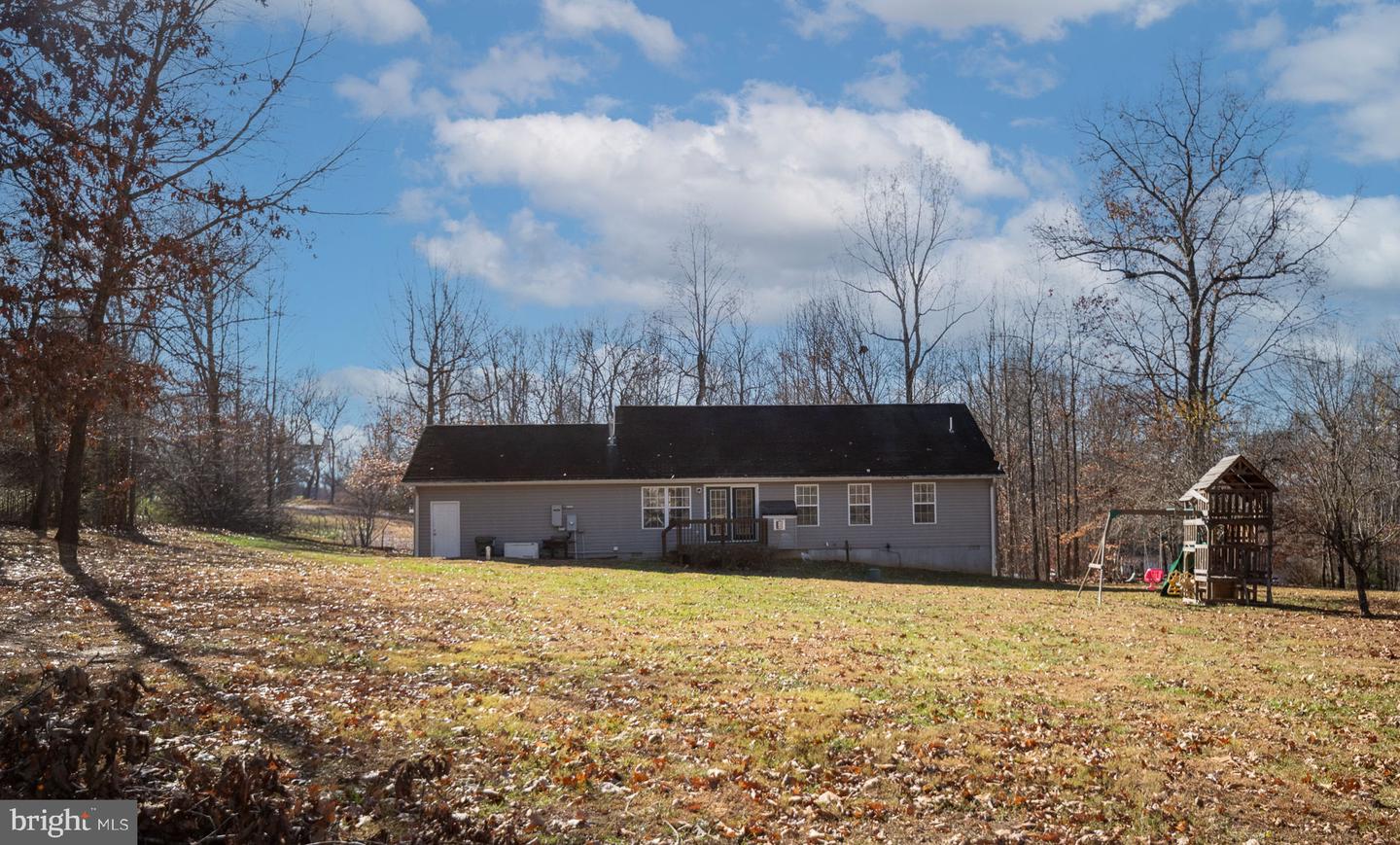 24461 OAK FOREST DR, RAPIDAN, Virginia 22733, 3 Bedrooms Bedrooms, ,2 BathroomsBathrooms,Residential,For sale,24461 OAK FOREST DR,VACU2012154 MLS # VACU2012154 24461 OAK FOREST DR, RAPIDAN, Virginia 22733, 3 Bedrooms Bedrooms, ,2 BathroomsBathrooms,Residential,For sale,24461 OAK FOREST DR,VACU2012154 MLS # VACU2012154