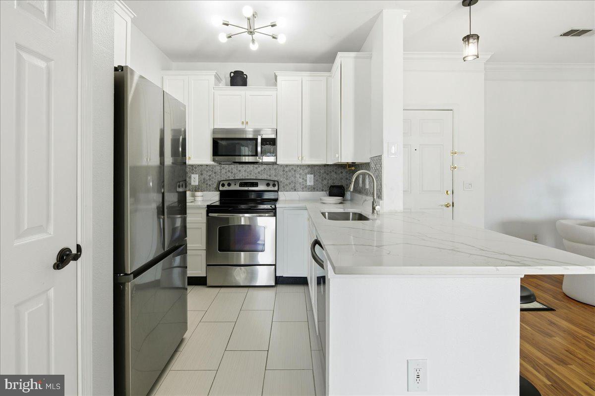 1591 SPRING GATE DR #3406, MCLEAN, Virginia 22102, 1 Bedroom Bedrooms, ,1 BathroomBathrooms,Residential,For sale,1591 SPRING GATE DR #3406,VAFX2279630 MLS # VAFX2279630