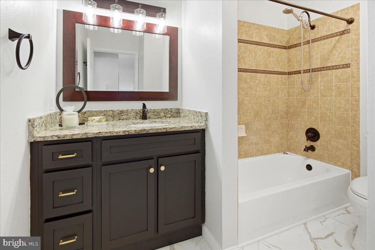 1591 SPRING GATE DR #3406, MCLEAN, Virginia 22102, 1 Bedroom Bedrooms, ,1 BathroomBathrooms,Residential,For sale,1591 SPRING GATE DR #3406,VAFX2279630 MLS # VAFX2279630