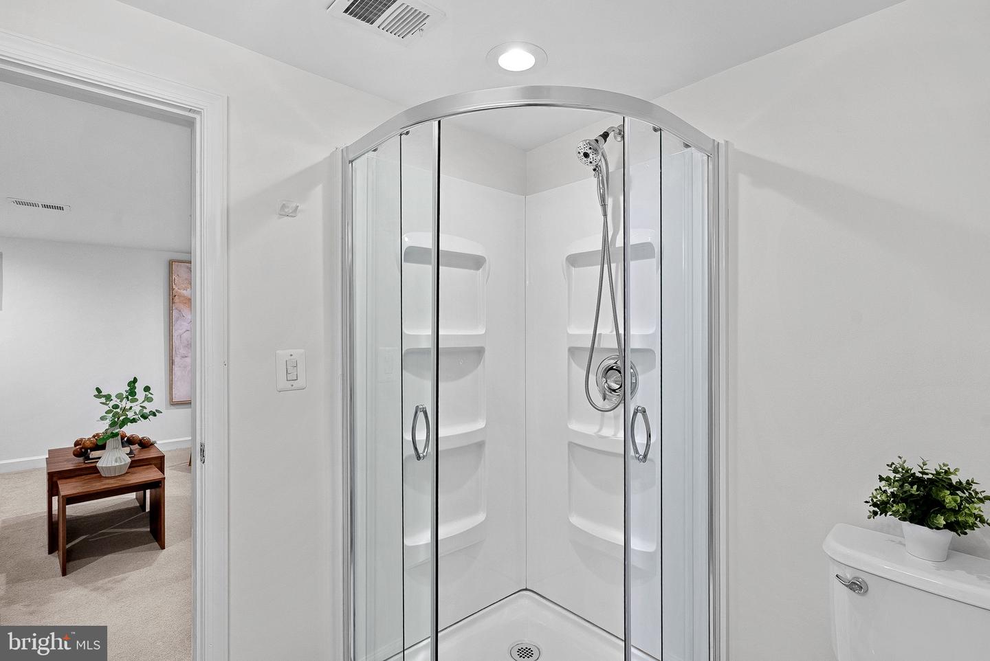 1328 MICHIGAN AVE, ALEXANDRIA, Virginia 22314, 2 Bedrooms Bedrooms, ,2 BathroomsBathrooms,Residential,For sale,1328 MICHIGAN AVE,VAAX2052058 MLS # VAAX2052058 1328 MICHIGAN AVE, ALEXANDRIA, Virginia 22314, 2 Bedrooms Bedrooms, ,2 BathroomsBathrooms,Residential,For sale,1328 MICHIGAN AVE,VAAX2052058 MLS # VAAX2052058