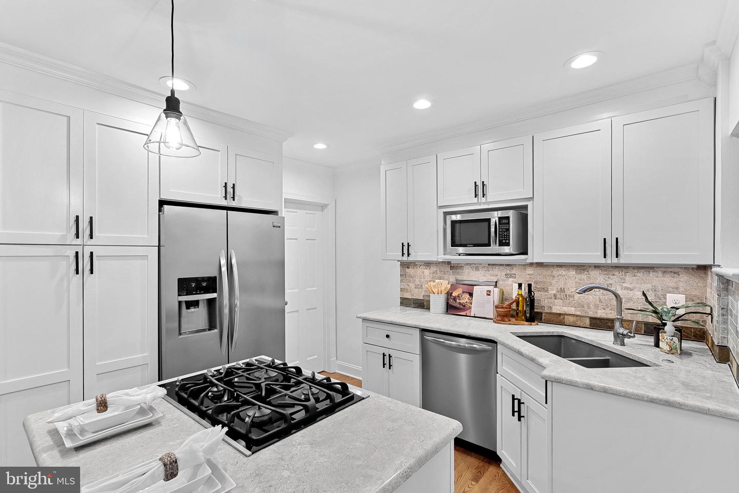 1328 MICHIGAN AVE, ALEXANDRIA, Virginia 22314, 2 Bedrooms Bedrooms, ,2 BathroomsBathrooms,Residential,For sale,1328 MICHIGAN AVE,VAAX2052058 MLS # VAAX2052058 1328 MICHIGAN AVE, ALEXANDRIA, Virginia 22314, 2 Bedrooms Bedrooms, ,2 BathroomsBathrooms,Residential,For sale,1328 MICHIGAN AVE,VAAX2052058 MLS # VAAX2052058