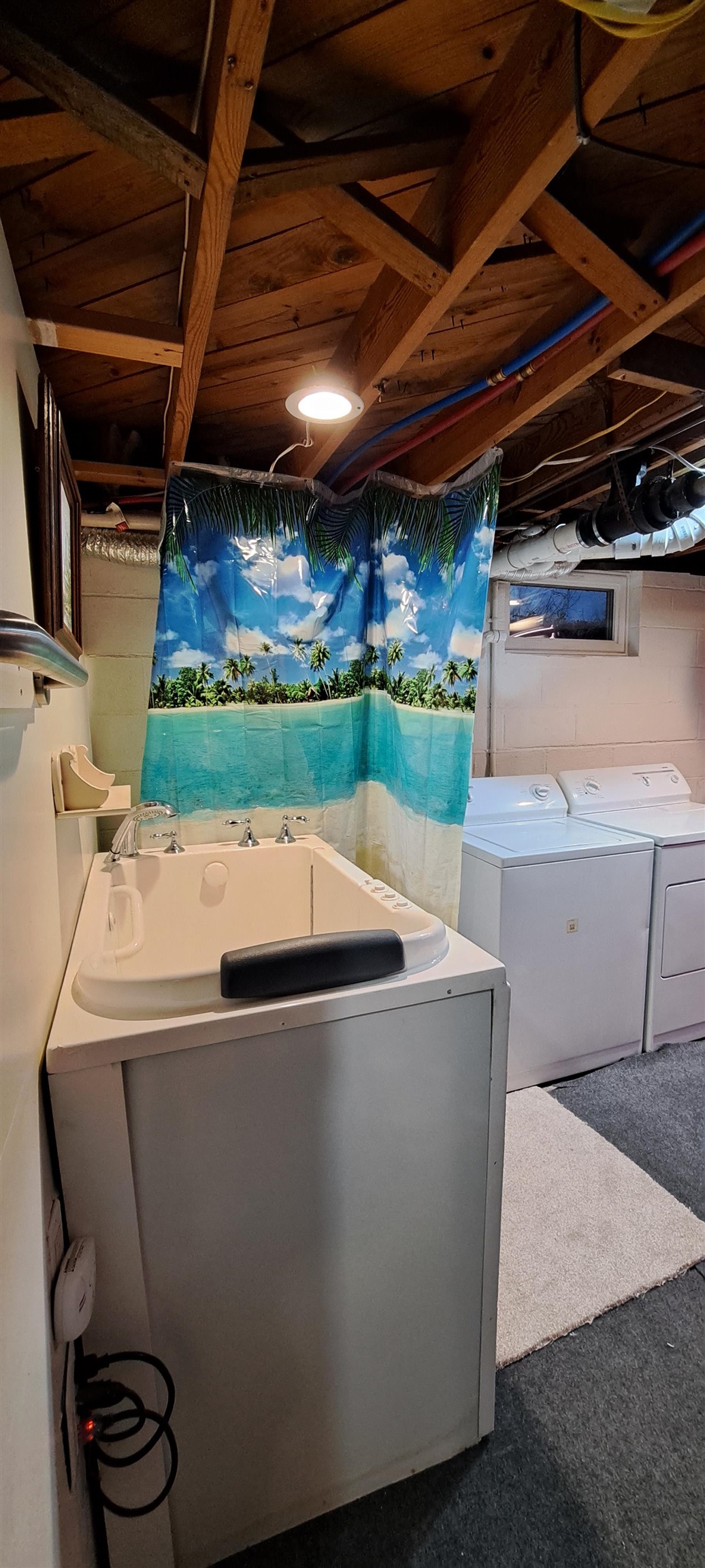 303 OLD GREENVILLE RD, STAUNTON, Virginia 24401, 3 Bedrooms Bedrooms, ,2 BathroomsBathrooms,Residential,303 OLD GREENVILLE RD,671476 MLS # 671476