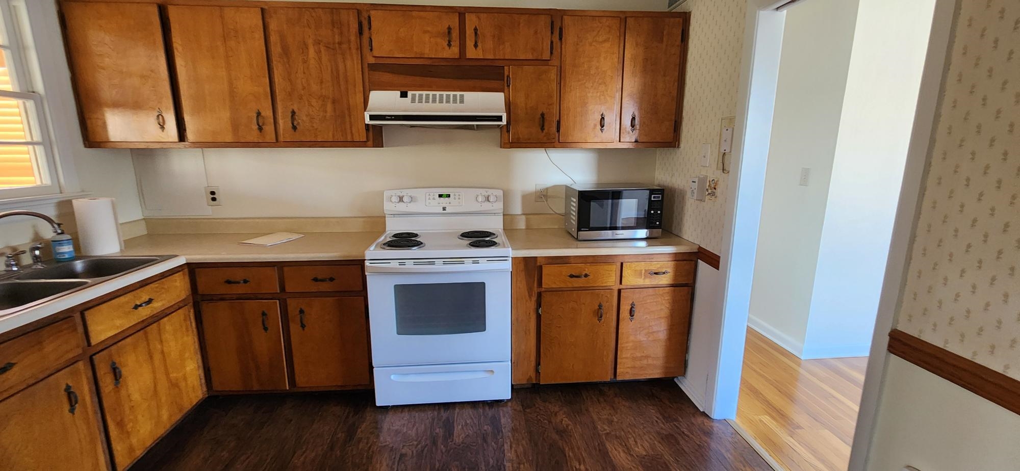 303 OLD GREENVILLE RD, STAUNTON, Virginia 24401, 3 Bedrooms Bedrooms, ,2 BathroomsBathrooms,Residential,303 OLD GREENVILLE RD,671476 MLS # 671476