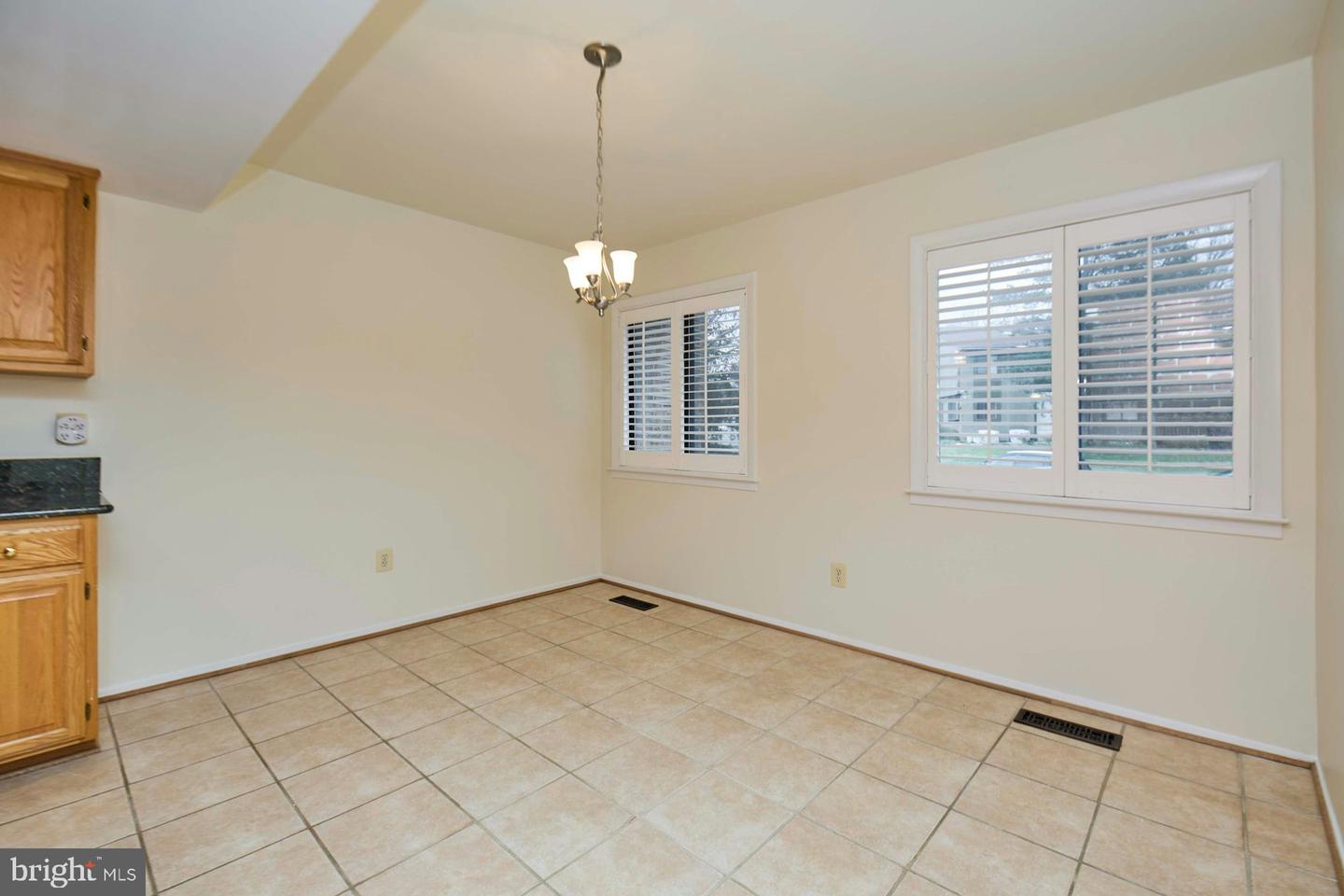 8566 GWYNEDD WAY, SPRINGFIELD, Virginia 22153, 3 Bedrooms Bedrooms, ,2 BathroomsBathrooms,Residential,For sale,8566 GWYNEDD WAY,VAFX2274514 MLS # VAFX2274514 8566 GWYNEDD WAY, SPRINGFIELD, Virginia 22153, 3 Bedrooms Bedrooms, ,2 BathroomsBathrooms,Residential,For sale,8566 GWYNEDD WAY,VAFX2274514 MLS # VAFX2274514