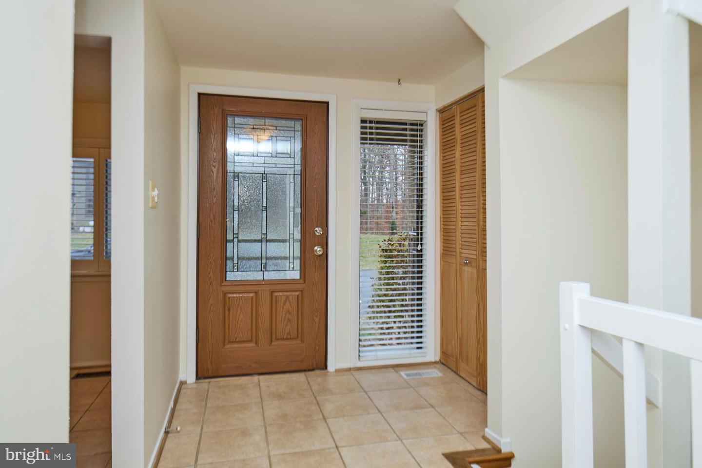 8566 GWYNEDD WAY, SPRINGFIELD, Virginia 22153, 3 Bedrooms Bedrooms, ,2 BathroomsBathrooms,Residential,For sale,8566 GWYNEDD WAY,VAFX2274514 MLS # VAFX2274514 8566 GWYNEDD WAY, SPRINGFIELD, Virginia 22153, 3 Bedrooms Bedrooms, ,2 BathroomsBathrooms,Residential,For sale,8566 GWYNEDD WAY,VAFX2274514 MLS # VAFX2274514