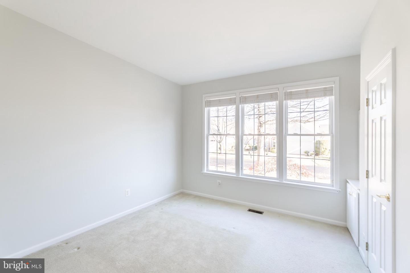 6880 SADDLE RUN WAY, GAINESVILLE, Virginia 20155, 2 Bedrooms Bedrooms, ,3 BathroomsBathrooms,Residential,For sale,6880 SADDLE RUN WAY,VAPW2106694 MLS # VAPW2106694 6880 SADDLE RUN WAY, GAINESVILLE, Virginia 20155, 2 Bedrooms Bedrooms, ,3 BathroomsBathrooms,Residential,For sale,6880 SADDLE RUN WAY,VAPW2106694 MLS # VAPW2106694