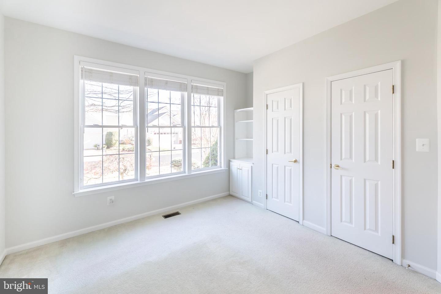 6880 SADDLE RUN WAY, GAINESVILLE, Virginia 20155, 2 Bedrooms Bedrooms, ,3 BathroomsBathrooms,Residential,For sale,6880 SADDLE RUN WAY,VAPW2106694 MLS # VAPW2106694 6880 SADDLE RUN WAY, GAINESVILLE, Virginia 20155, 2 Bedrooms Bedrooms, ,3 BathroomsBathrooms,Residential,For sale,6880 SADDLE RUN WAY,VAPW2106694 MLS # VAPW2106694