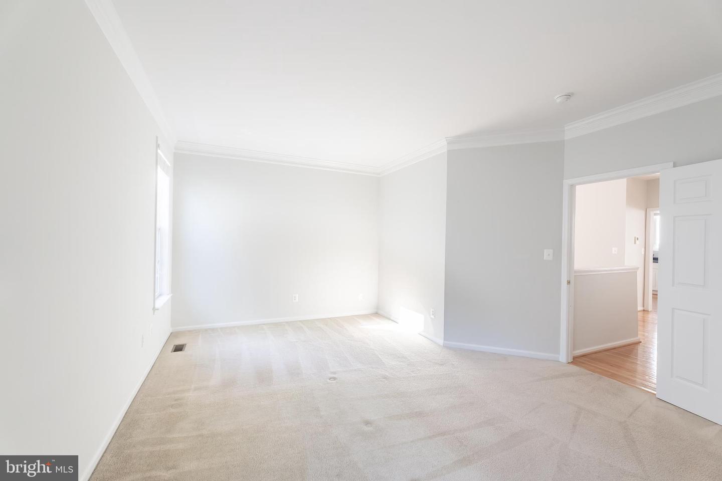 6880 SADDLE RUN WAY, GAINESVILLE, Virginia 20155, 2 Bedrooms Bedrooms, ,3 BathroomsBathrooms,Residential,For sale,6880 SADDLE RUN WAY,VAPW2106694 MLS # VAPW2106694 6880 SADDLE RUN WAY, GAINESVILLE, Virginia 20155, 2 Bedrooms Bedrooms, ,3 BathroomsBathrooms,Residential,For sale,6880 SADDLE RUN WAY,VAPW2106694 MLS # VAPW2106694