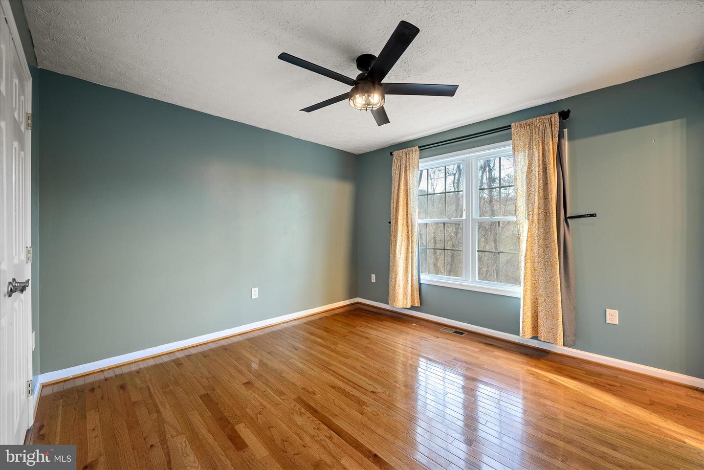 181 BROOK VIEW RD, FRONT ROYAL, Virginia 22630, 3 Bedrooms Bedrooms, ,3 BathroomsBathrooms,Residential,For sale,181 BROOK VIEW RD,VAWR2012684 MLS # VAWR2012684