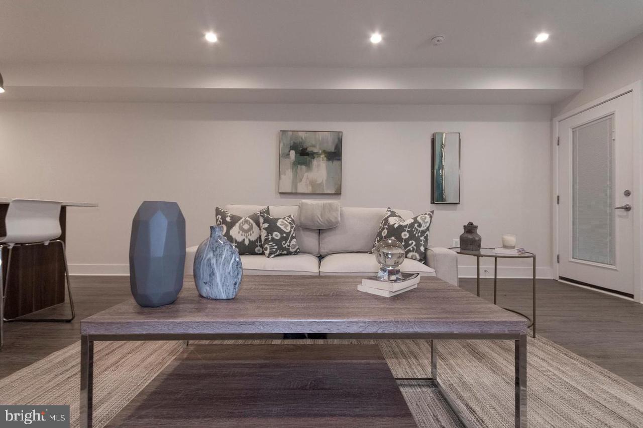 58 T ST NW #1, WASHINGTON, District Of Columbia 20001, 2 Bedrooms Bedrooms, ,1 BathroomBathrooms,Residential,For sale,58 T ST NW #1,DCDC2231406 MLS # DCDC2231406 58 T ST NW #1, WASHINGTON, District Of Columbia 20001, 2 Bedrooms Bedrooms, ,1 BathroomBathrooms,Residential,For sale,58 T ST NW #1,DCDC2231406 MLS # DCDC2231406