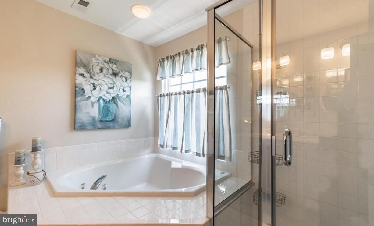 14343 VERDE PL, HAYMARKET, Virginia 20169, 3 Bedrooms Bedrooms, ,2 BathroomsBathrooms,Residential,For sale,14343 VERDE PL,VAPW2107680 MLS # VAPW2107680