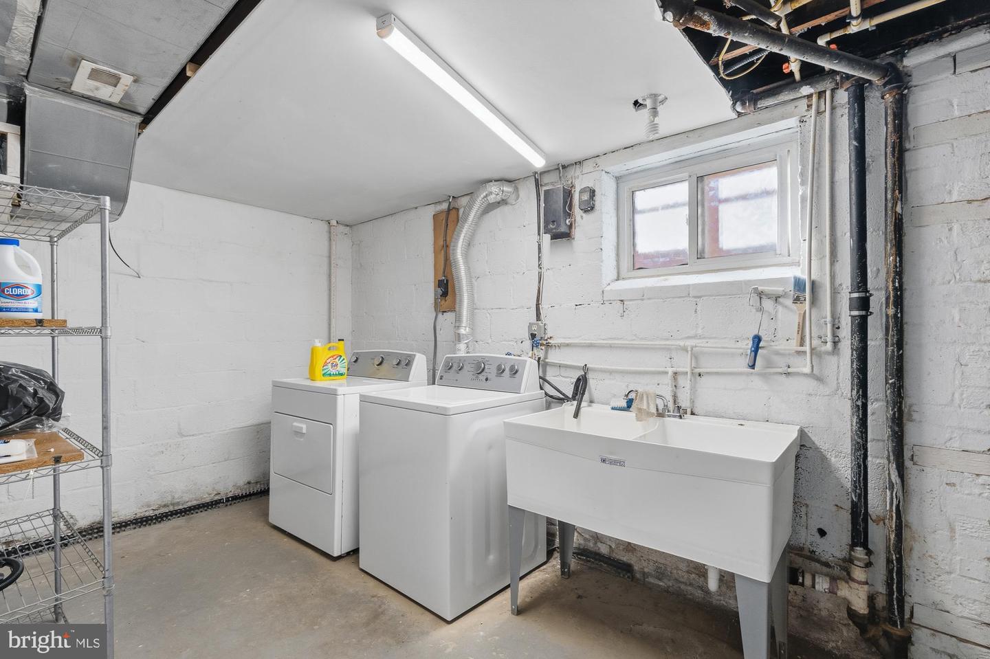 227 HAWAII AVE NE, WASHINGTON, District Of Columbia 20011, 4 Bedrooms Bedrooms, ,2 BathroomsBathrooms,Residential,For sale,227 HAWAII AVE NE,DCDC2232020 MLS # DCDC2232020