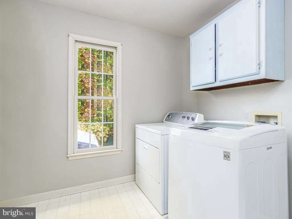 10412 COLECHESTER ST, FREDERICKSBURG, Virginia 22408, 5 Bedrooms Bedrooms, ,4 BathroomsBathrooms,Residential,For sale,10412 COLECHESTER ST,VASP2037628 MLS # VASP2037628