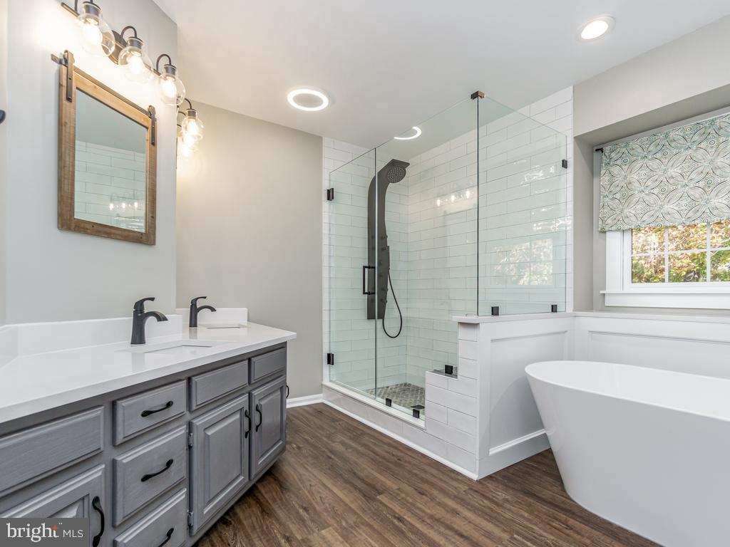 10412 COLECHESTER ST, FREDERICKSBURG, Virginia 22408, 5 Bedrooms Bedrooms, ,4 BathroomsBathrooms,Residential,For sale,10412 COLECHESTER ST,VASP2037628 MLS # VASP2037628