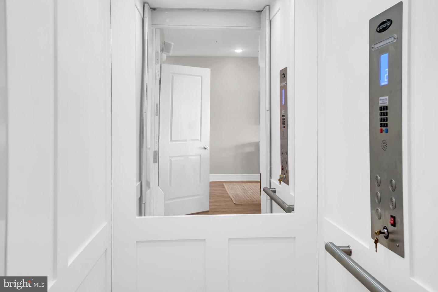 23606 HAVELOCK WALK TER, ASHBURN, Virginia 20148, 3 Bedrooms Bedrooms, ,2 BathroomsBathrooms,Residential,For sale,23606 HAVELOCK WALK TER,VALO2111310 MLS # VALO2111310