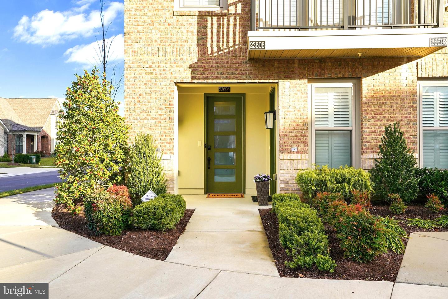 23606 HAVELOCK WALK TER, ASHBURN, Virginia 20148, 3 Bedrooms Bedrooms, ,2 BathroomsBathrooms,Residential,For sale,23606 HAVELOCK WALK TER,VALO2111310 MLS # VALO2111310