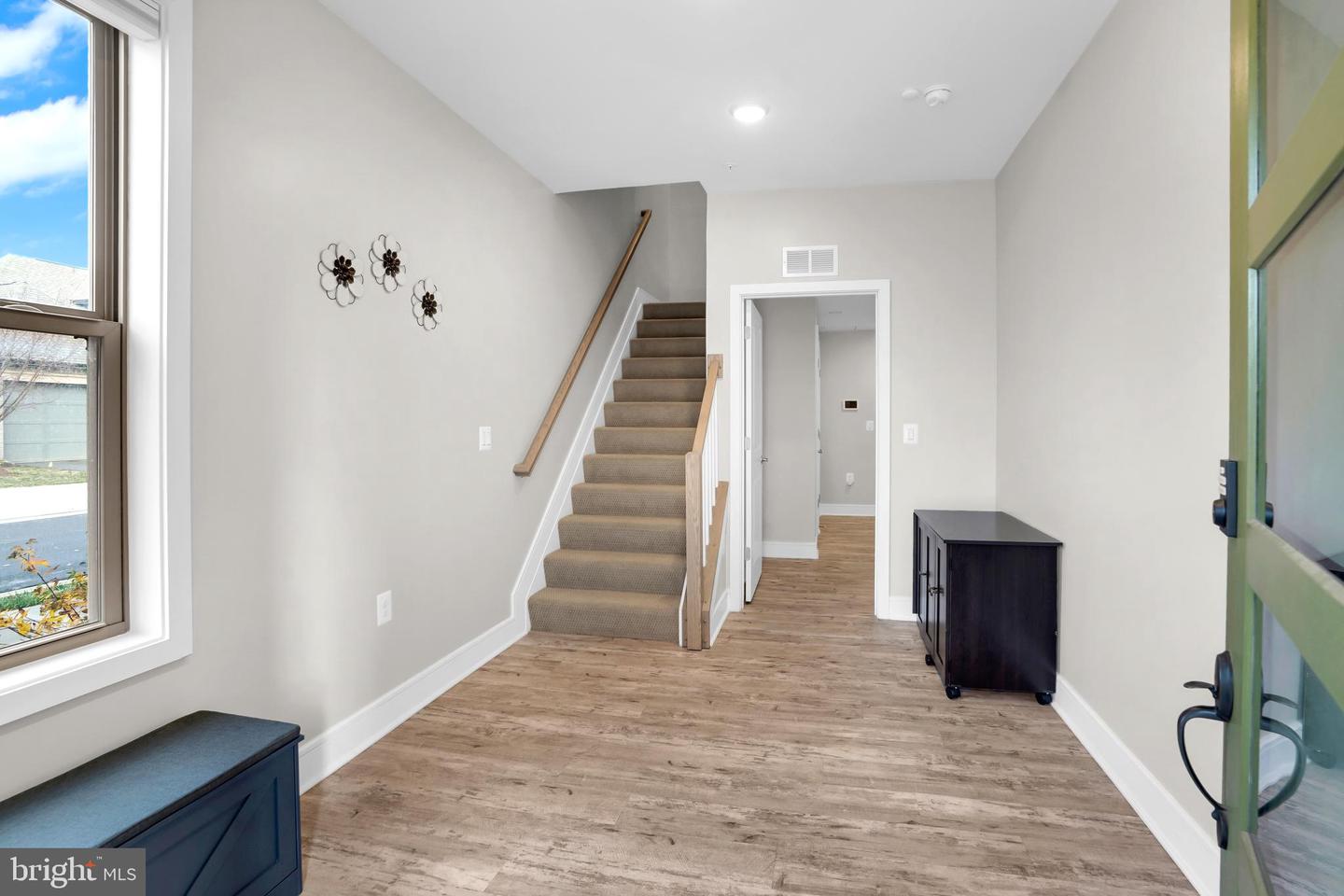 23606 HAVELOCK WALK TER, ASHBURN, Virginia 20148, 3 Bedrooms Bedrooms, ,2 BathroomsBathrooms,Residential,For sale,23606 HAVELOCK WALK TER,VALO2111310 MLS # VALO2111310