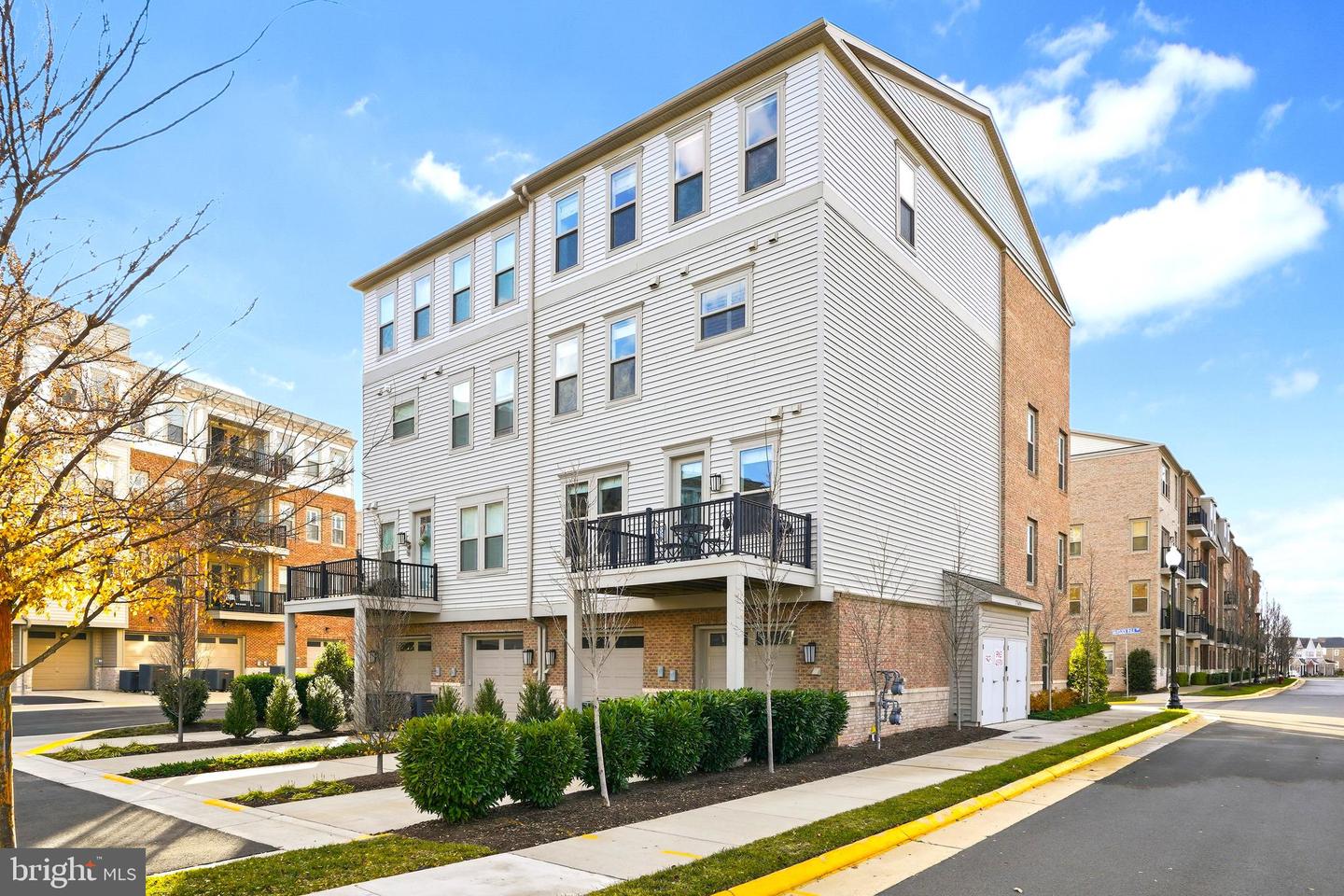 23606 HAVELOCK WALK TER, ASHBURN, Virginia 20148, 3 Bedrooms Bedrooms, ,2 BathroomsBathrooms,Residential,For sale,23606 HAVELOCK WALK TER,VALO2111310 MLS # VALO2111310