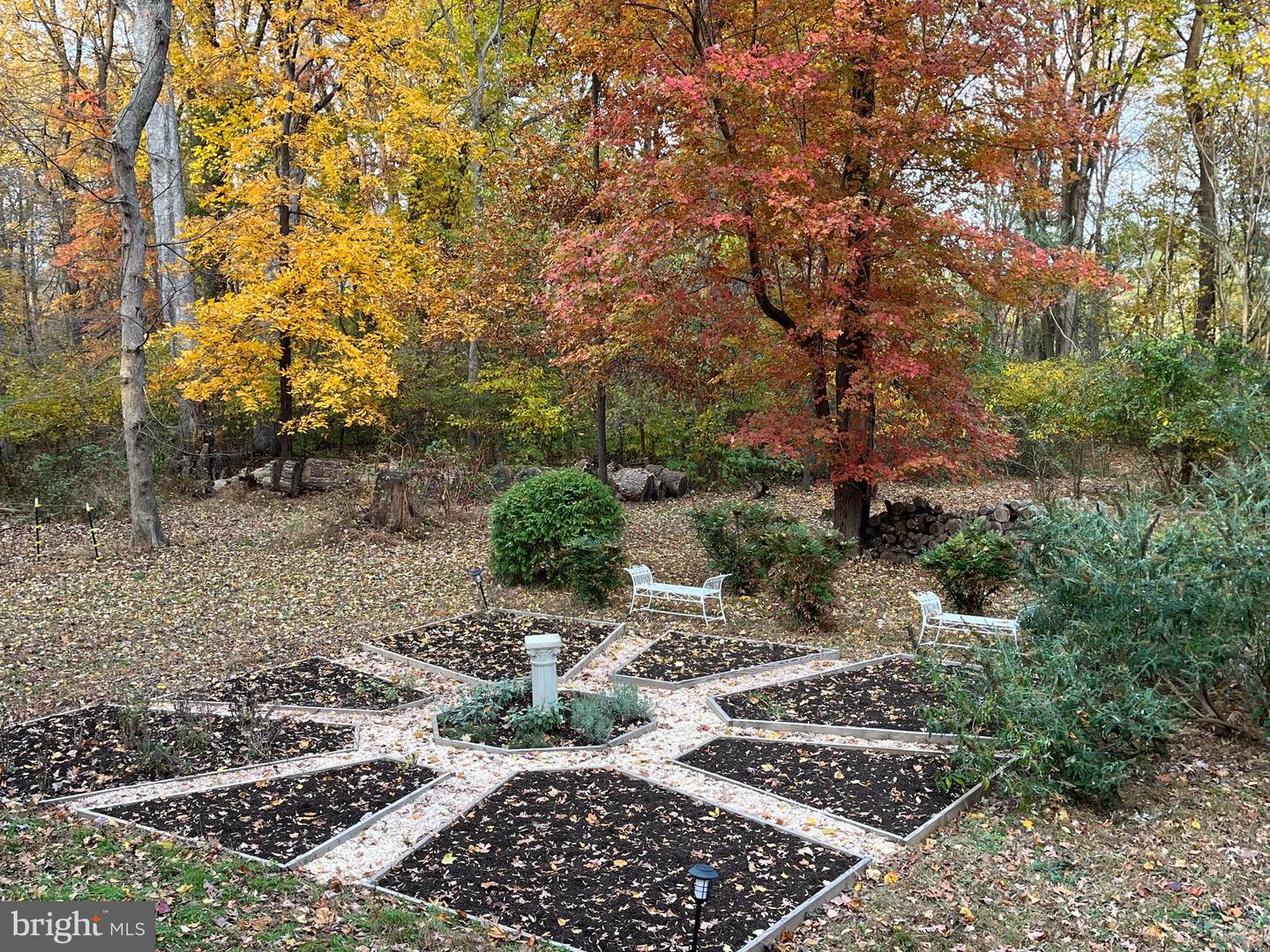 12080 AXLINE RD, LOVETTSVILLE, Virginia 20180, 4 Bedrooms Bedrooms, ,2 BathroomsBathrooms,Residential,For sale,12080 AXLINE RD,VALO2111328 MLS # VALO2111328