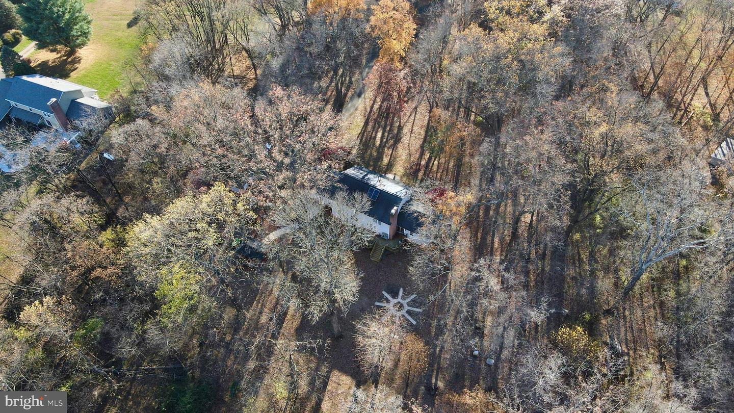 12080 AXLINE RD, LOVETTSVILLE, Virginia 20180, 4 Bedrooms Bedrooms, ,2 BathroomsBathrooms,Residential,For sale,12080 AXLINE RD,VALO2111328 MLS # VALO2111328