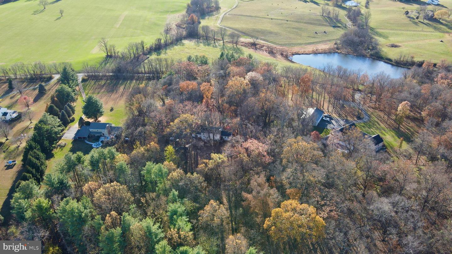 12080 AXLINE RD, LOVETTSVILLE, Virginia 20180, 4 Bedrooms Bedrooms, ,2 BathroomsBathrooms,Residential,For sale,12080 AXLINE RD,VALO2111328 MLS # VALO2111328