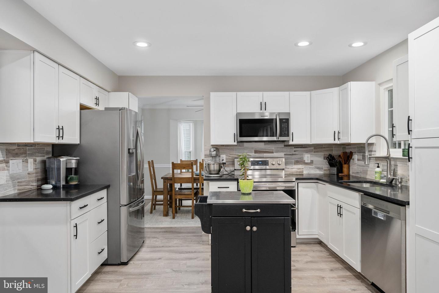 6 SARRINGTON CT, STAFFORD, Virginia 22554, 4 Bedrooms Bedrooms, ,3 BathroomsBathrooms,Residential,For sale,6 SARRINGTON CT,VAST2044352 MLS # VAST2044352 6 SARRINGTON CT, STAFFORD, Virginia 22554, 4 Bedrooms Bedrooms, ,3 BathroomsBathrooms,Residential,For sale,6 SARRINGTON CT,VAST2044352 MLS # VAST2044352