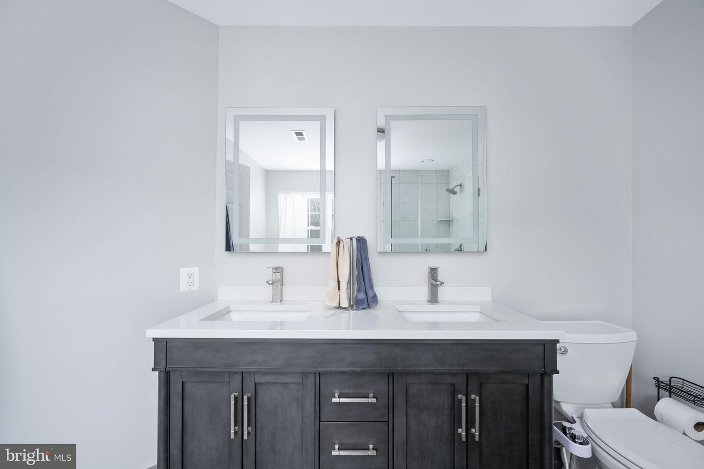 6 SARRINGTON CT, STAFFORD, Virginia 22554, 4 Bedrooms Bedrooms, ,3 BathroomsBathrooms,Residential,For sale,6 SARRINGTON CT,VAST2044352 MLS # VAST2044352 6 SARRINGTON CT, STAFFORD, Virginia 22554, 4 Bedrooms Bedrooms, ,3 BathroomsBathrooms,Residential,For sale,6 SARRINGTON CT,VAST2044352 MLS # VAST2044352