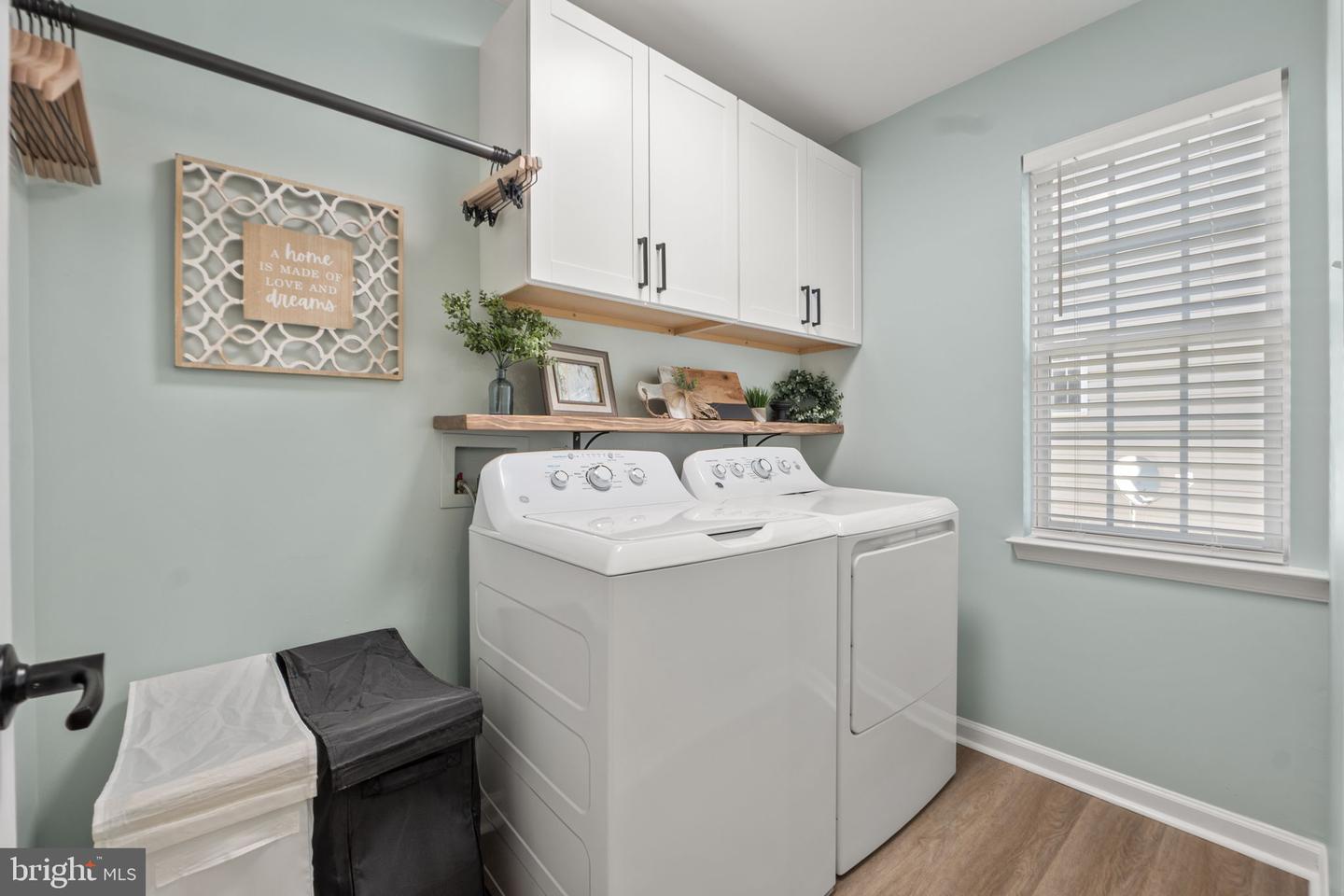 11909 MOLLY PITCHER CIR, MANASSAS, Virginia 20109, 4 Bedrooms Bedrooms, ,2 BathroomsBathrooms,Residential,For sale,11909 MOLLY PITCHER CIR,VAPW2108068 MLS # VAPW2108068