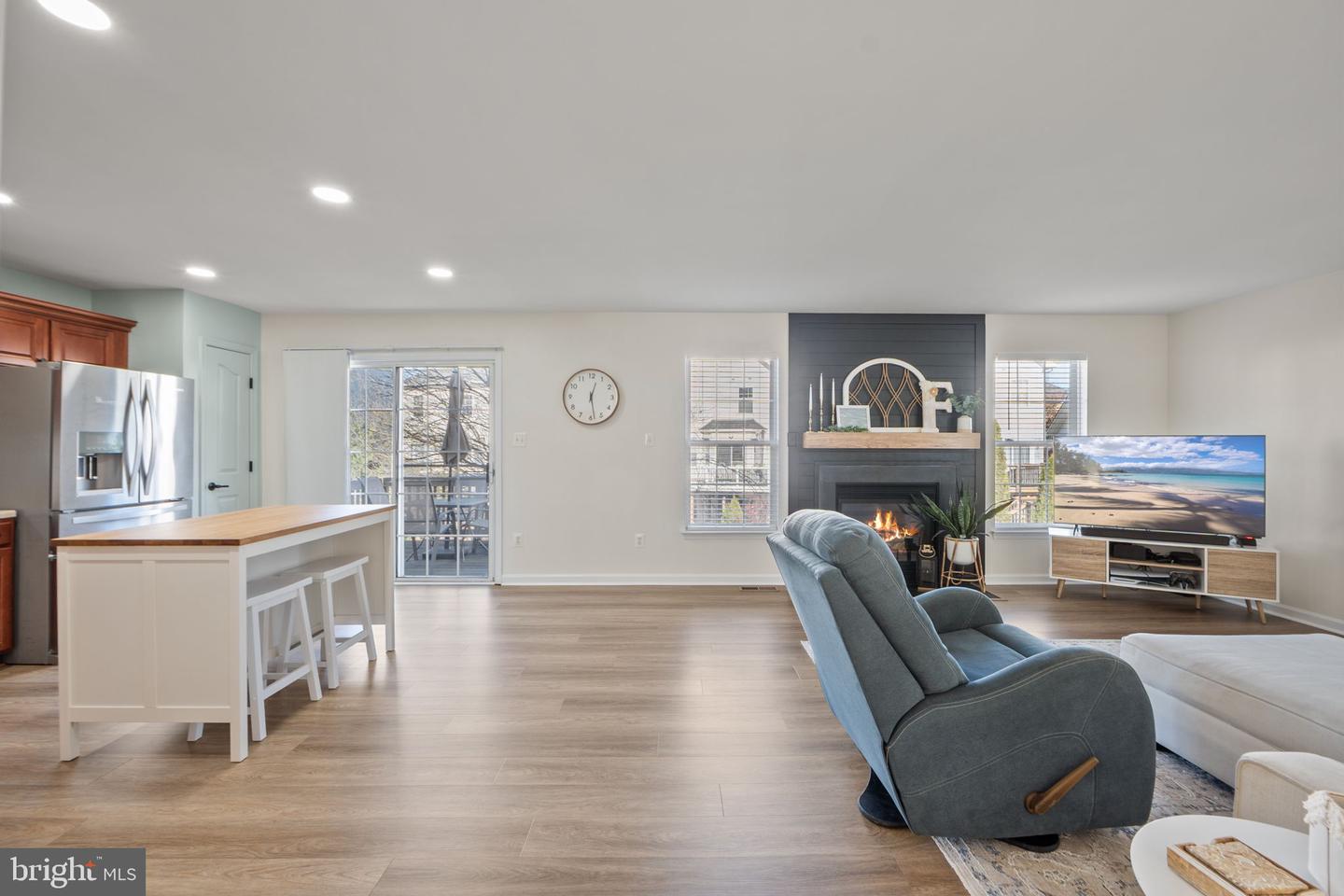 11909 MOLLY PITCHER CIR, MANASSAS, Virginia 20109, 4 Bedrooms Bedrooms, ,2 BathroomsBathrooms,Residential,For sale,11909 MOLLY PITCHER CIR,VAPW2108068 MLS # VAPW2108068