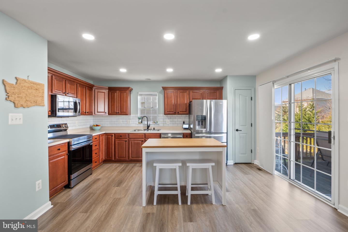 11909 MOLLY PITCHER CIR, MANASSAS, Virginia 20109, 4 Bedrooms Bedrooms, ,2 BathroomsBathrooms,Residential,For sale,11909 MOLLY PITCHER CIR,VAPW2108068 MLS # VAPW2108068