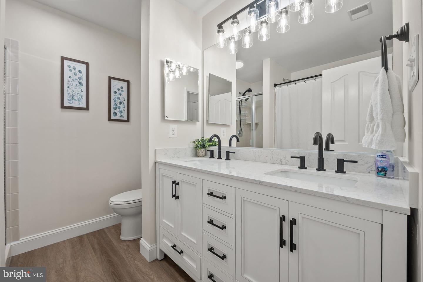 11909 MOLLY PITCHER CIR, MANASSAS, Virginia 20109, 4 Bedrooms Bedrooms, ,2 BathroomsBathrooms,Residential,For sale,11909 MOLLY PITCHER CIR,VAPW2108068 MLS # VAPW2108068