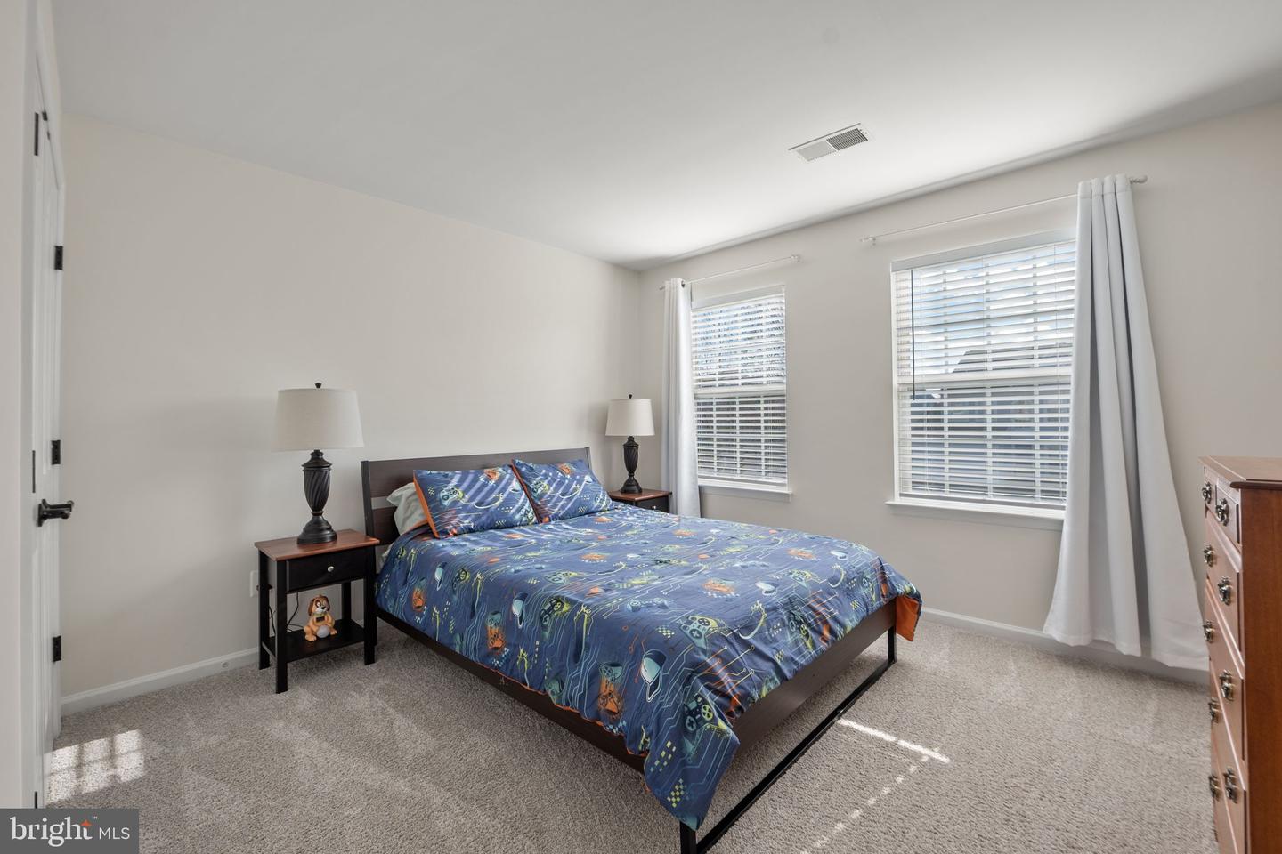 11909 MOLLY PITCHER CIR, MANASSAS, Virginia 20109, 4 Bedrooms Bedrooms, ,2 BathroomsBathrooms,Residential,For sale,11909 MOLLY PITCHER CIR,VAPW2108068 MLS # VAPW2108068