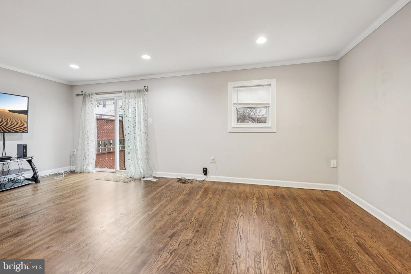 148 MEADOWS LN NE, LEESBURG, Virginia 20176, 3 Bedrooms Bedrooms, ,3 BathroomsBathrooms,Residential,For sale,148 MEADOWS LN NE,VALO2111478 MLS # VALO2111478 148 MEADOWS LN NE, LEESBURG, Virginia 20176, 3 Bedrooms Bedrooms, ,3 BathroomsBathrooms,Residential,For sale,148 MEADOWS LN NE,VALO2111478 MLS # VALO2111478