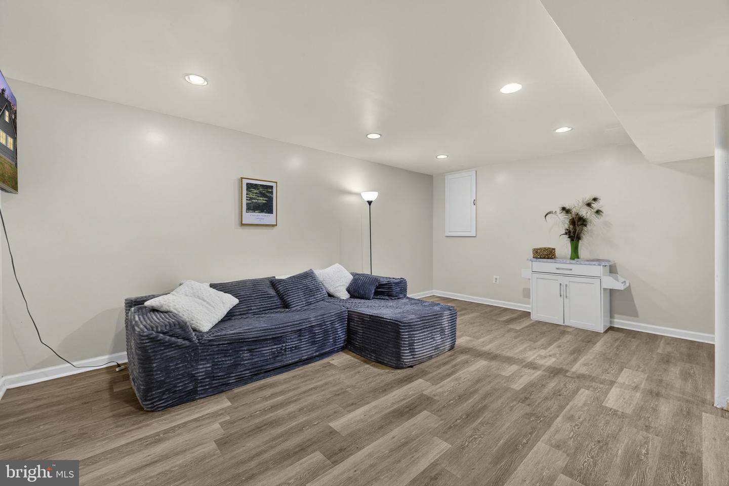 8182 ASHTON WAY, WARRENTON, Virginia 20186, 5 Bedrooms Bedrooms, ,3 BathroomsBathrooms,Residential,For sale,8182 ASHTON WAY,VAFQ2019726 MLS # VAFQ2019726